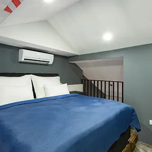 Iron Cube Apartmán Karlovy Vary